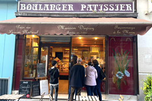 パリ在住スタッフMikaが行く！~行きつけのタルトタタンのお店🥧~Boulangerie Dupuy~